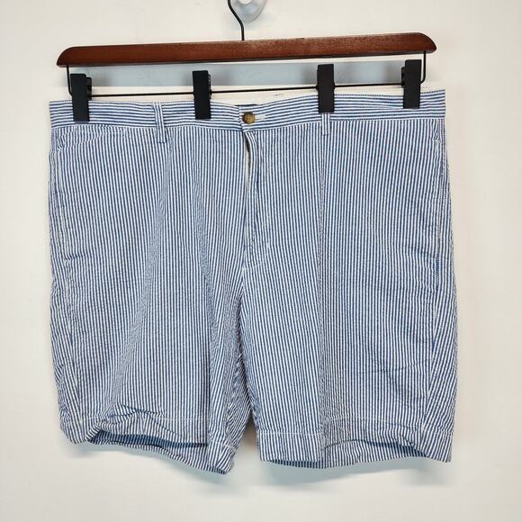Chaps Seersucker Shorts Mens 40 Blue White Stripe 8" Inseam 100% Cotton Preppy - Picture 1 of 10